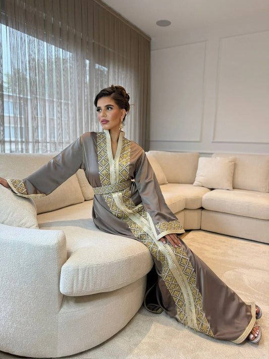 Boutaina Gris Kaftan – Robe marocaine artisanale – vue produit 2