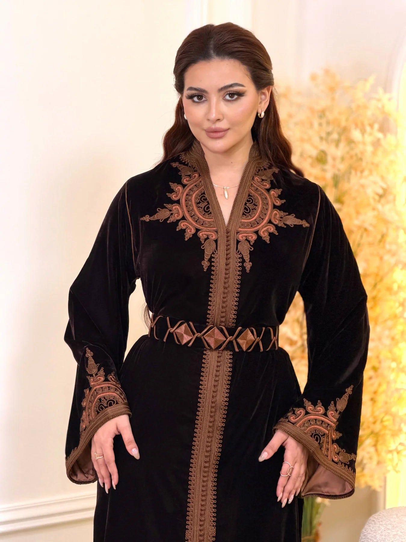 Ayla Noir Kaftan – Robe marocaine artisanale