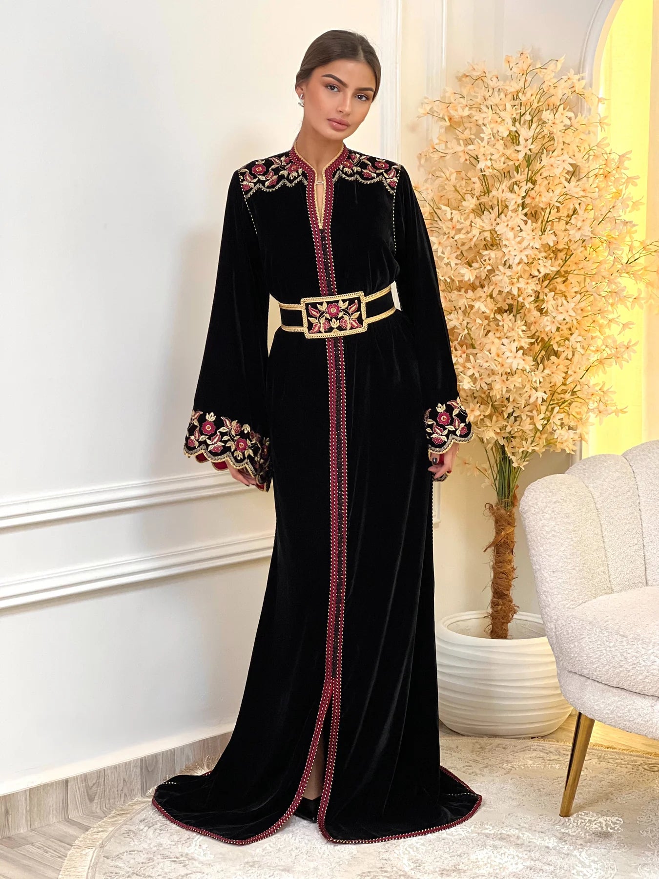 Lamiaa Noir Kaftan – Robe marocaine artisanale