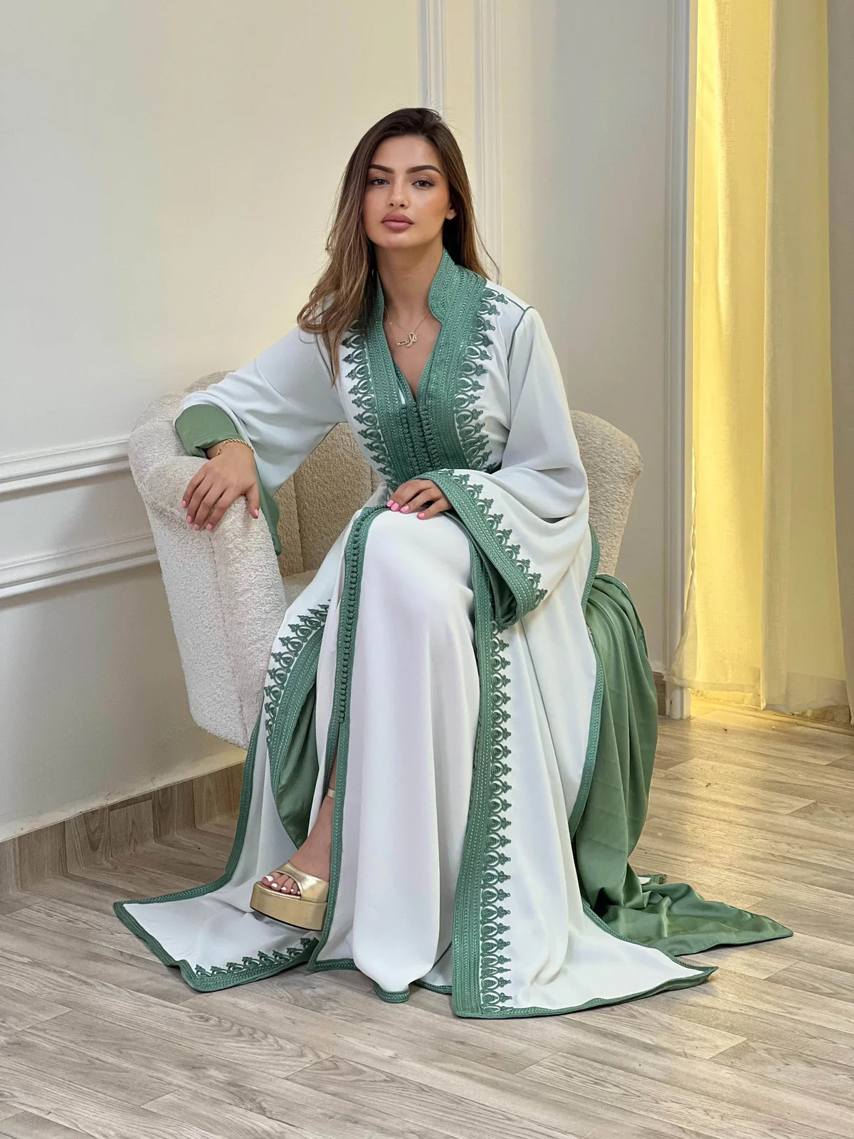 Fatima Blanc Takchita – Robe marocaine deux pièces