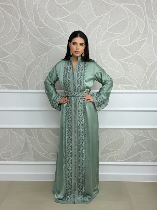 Malak Vert Kaftan – Robe marocaine artisanale – vue produit 2