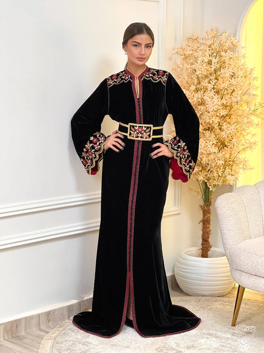 Lamiaa Noir Kaftan – Robe marocaine artisanale – vue produit 2