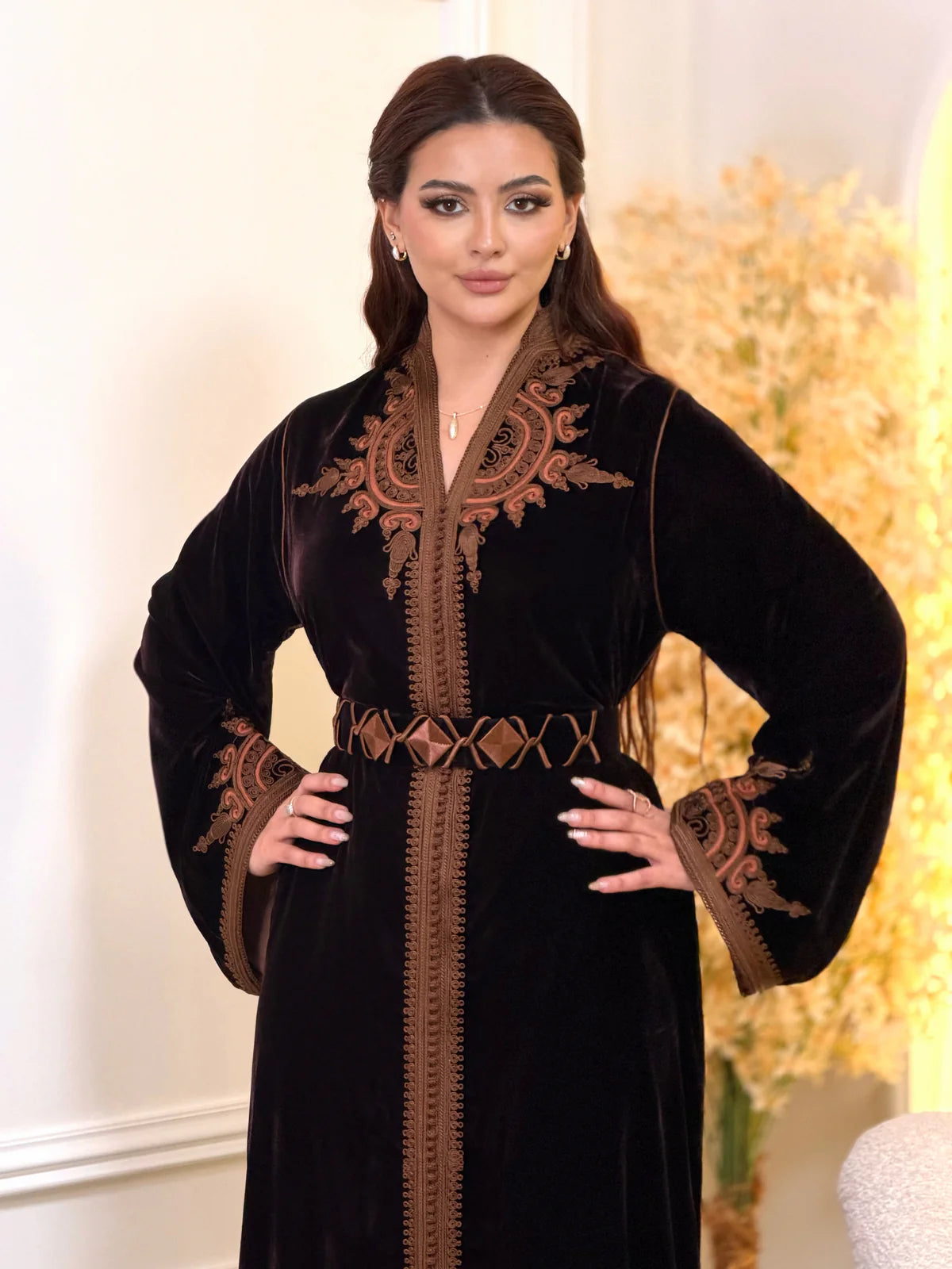 Ayla Noir Kaftan – Robe marocaine artisanale