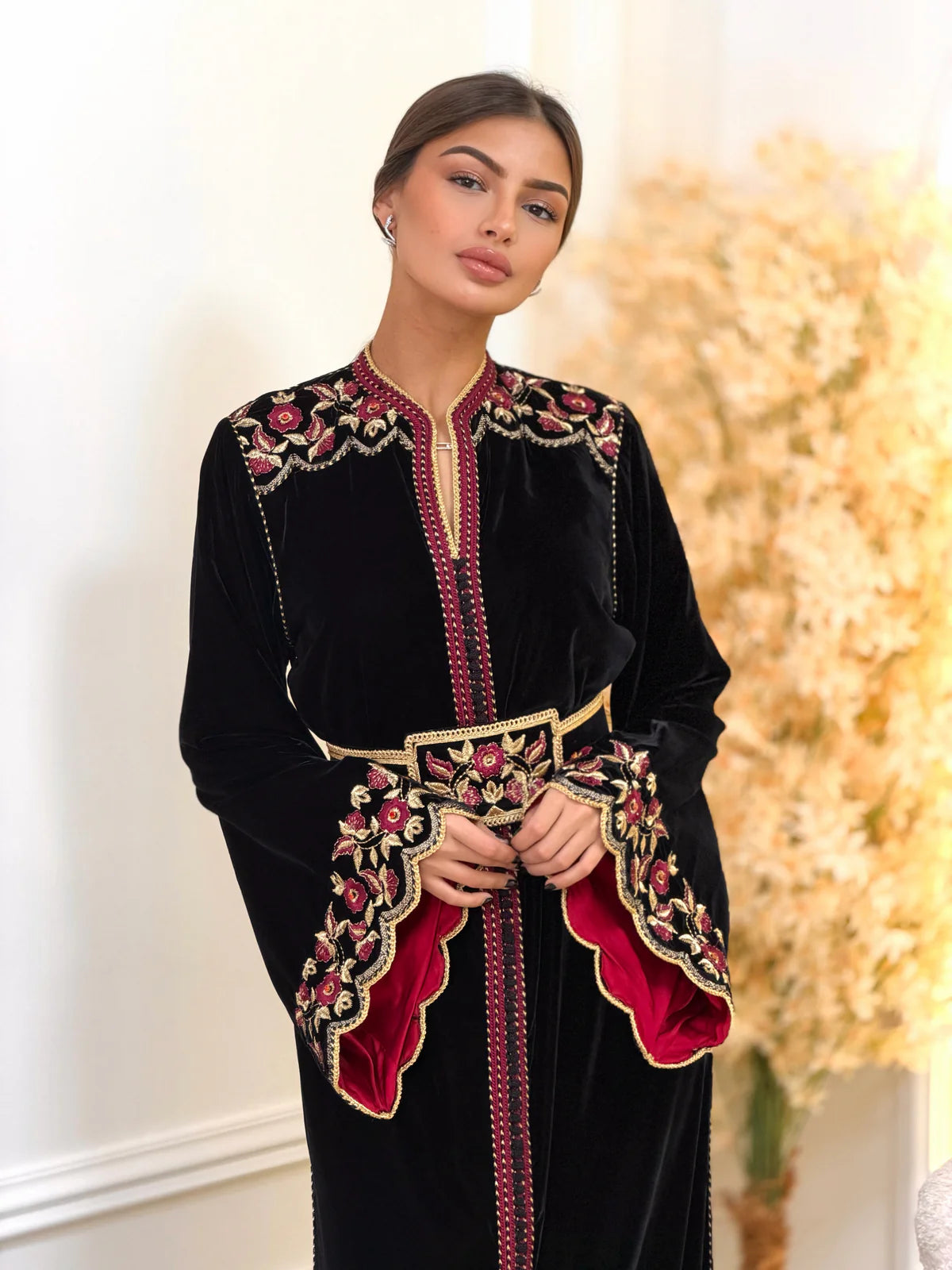 Lamiaa Noir Kaftan – Robe marocaine artisanale