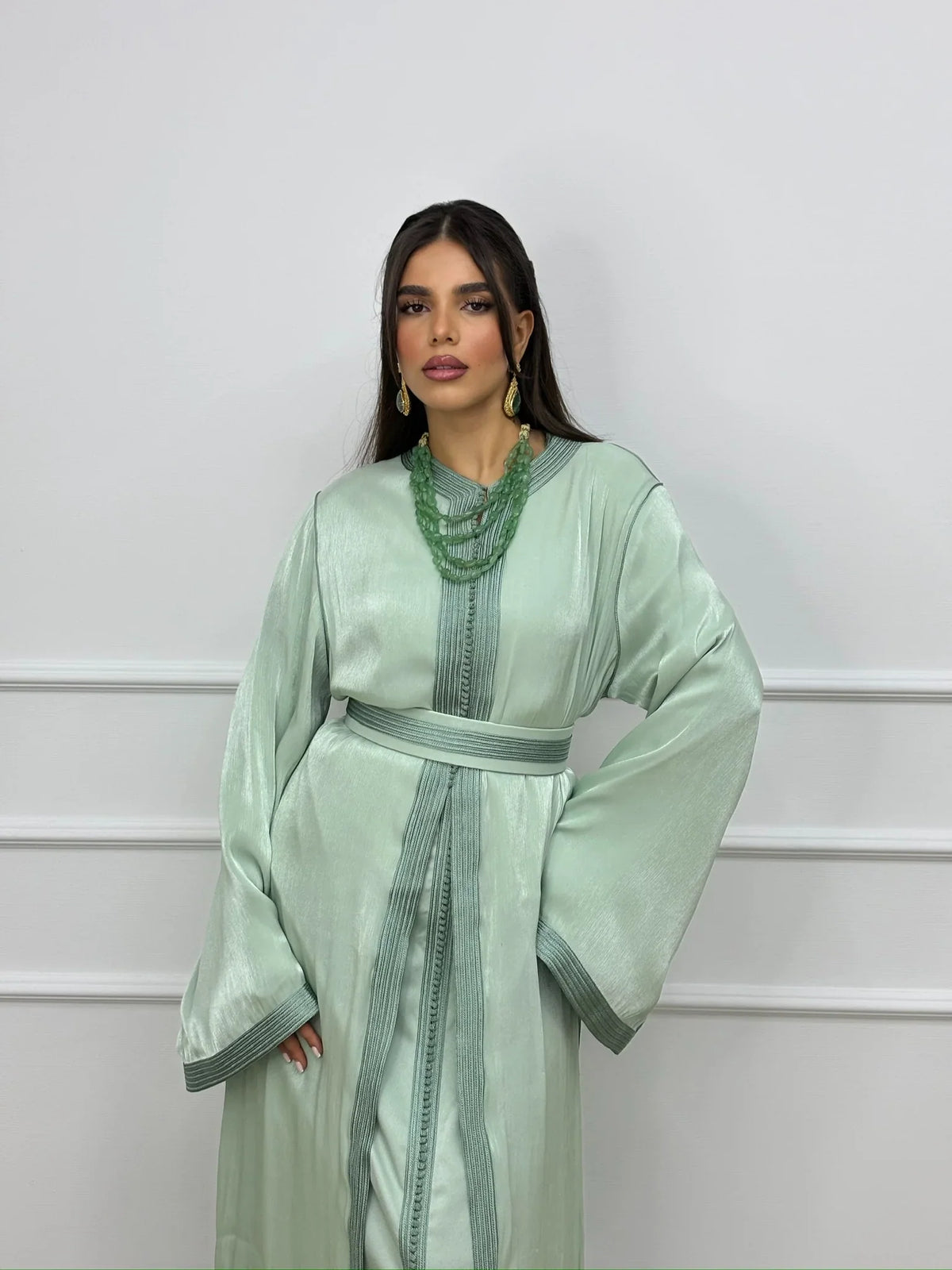 Souad Vert Takchita – Robe marocaine deux pièces – vue produit 2