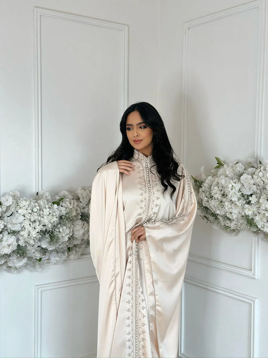 Siwar Blanc Abaya – Robe marocaine élégante d'intérieur