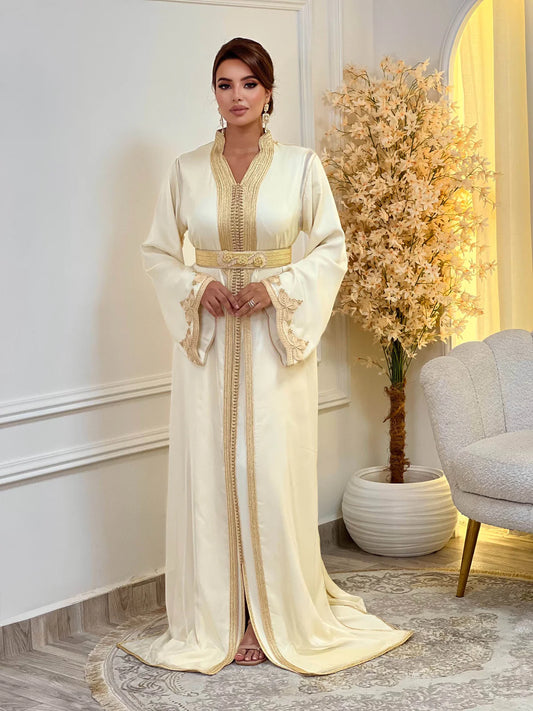 Samira Beige Takchita – Robe marocaine deux pièces