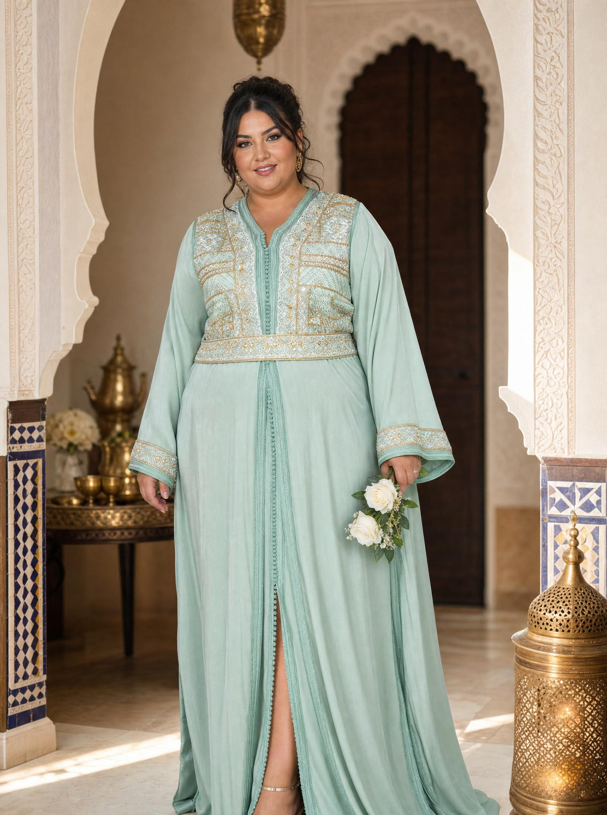 Wissal Vert Takchita – Robe marocaine deux pièces \u2014 plus-size model